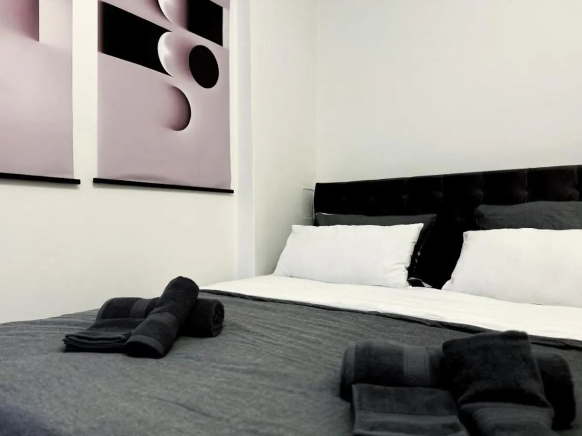Holidayhome Apartments I Luxery Private Room In Heart Of Berlin