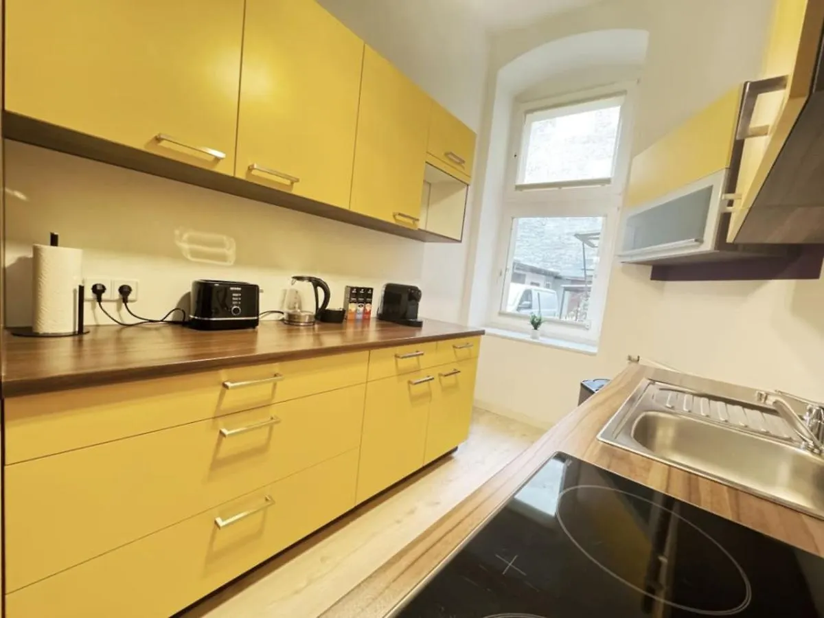 Holidayhome Apartments I Luxery Private Room In Heart Of Berlin 0*,