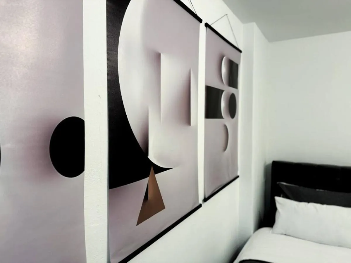 Holidayhome Apartments I Luxery Private Room In Heart Of Berlin
