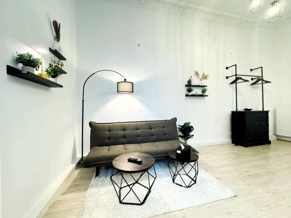 Holidayhome Apartments I Luxery Private Room In Heart Of Berlin Germany